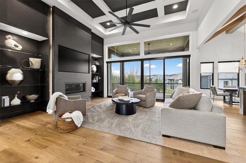 5818 Lucerne Ave, Kansas City, MO 64151