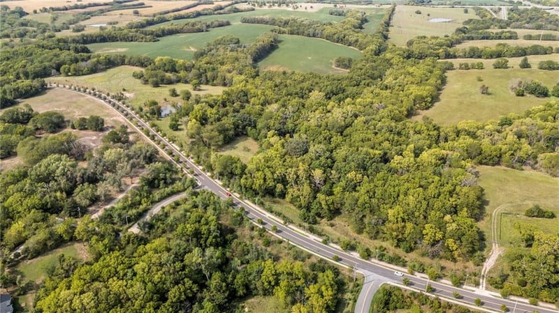 5251-3 108th St, Kansas City, MO 64155