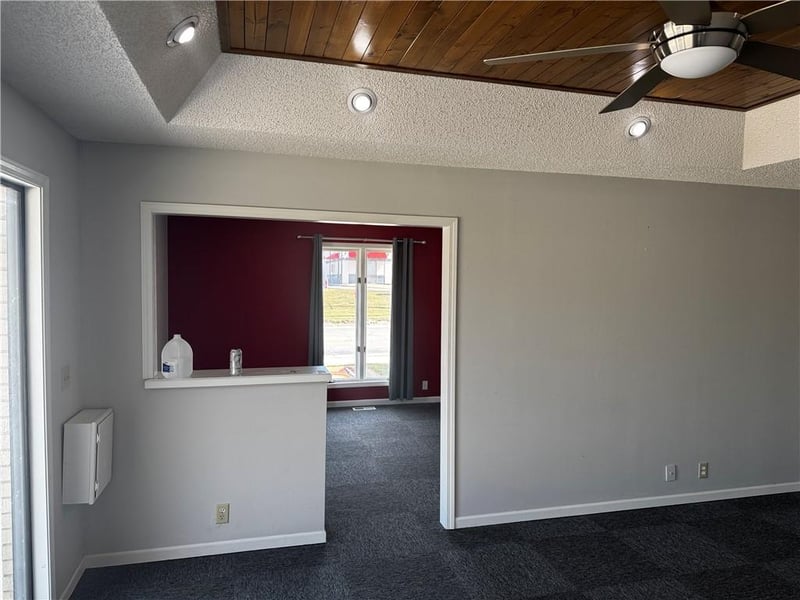 506 Maguire St, Warrensburg, MO 64093