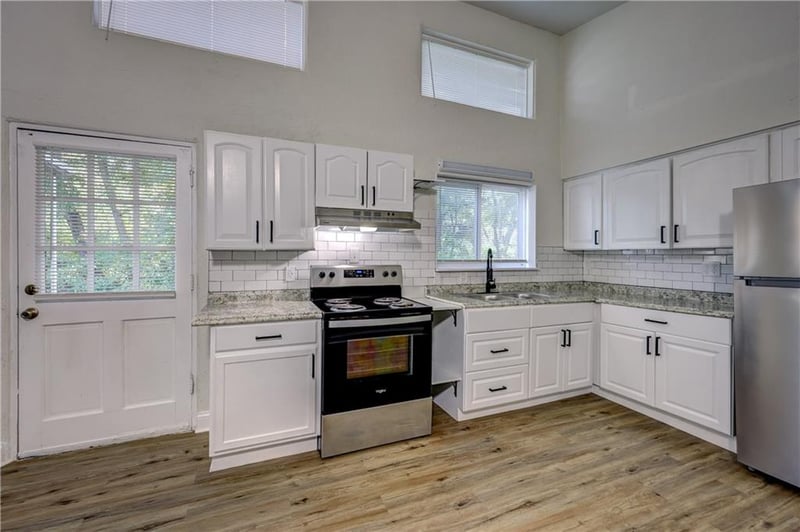 10914 Bennington Ave, Kansas City, MO 64134