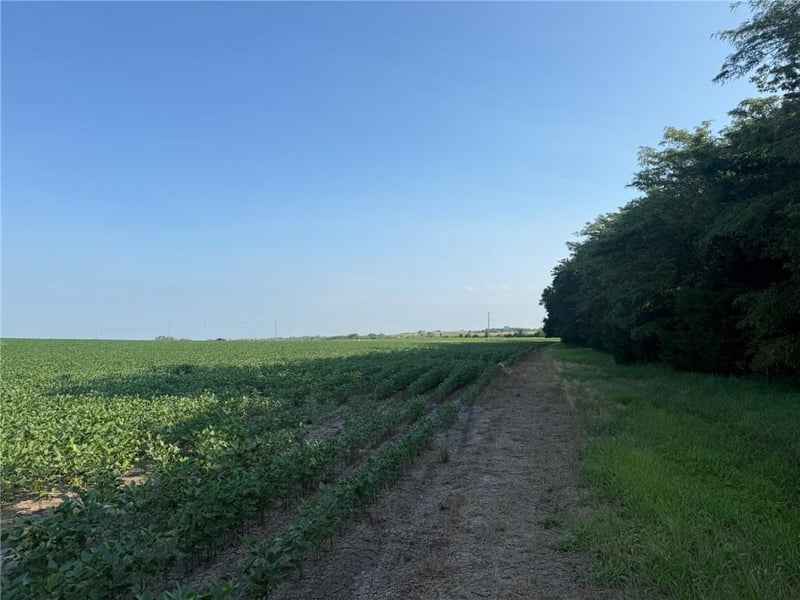 645 900 Rd, Lawrence, KS 66047