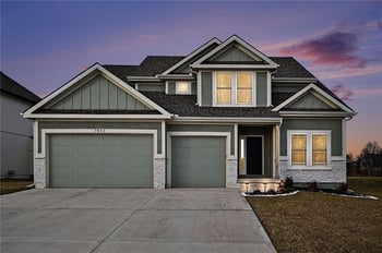7812 NE 107th St, Kansas City, MO 64157