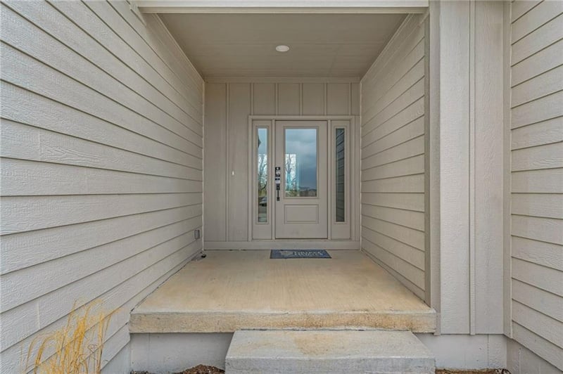 13997 S Landon St, Olathe, KS 66061