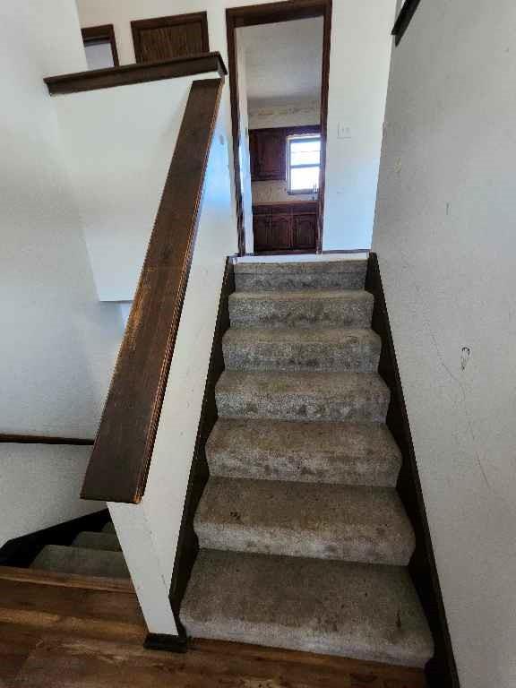 18995 Lowell Ave, Stilwell, KS 66085