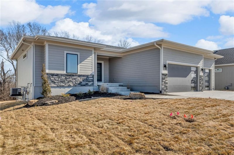 14033 Landon St, Olathe, KS 66061