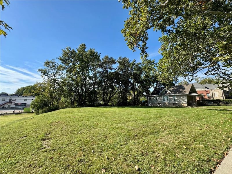 4316 Forest Ave, Kansas City, MO 64110