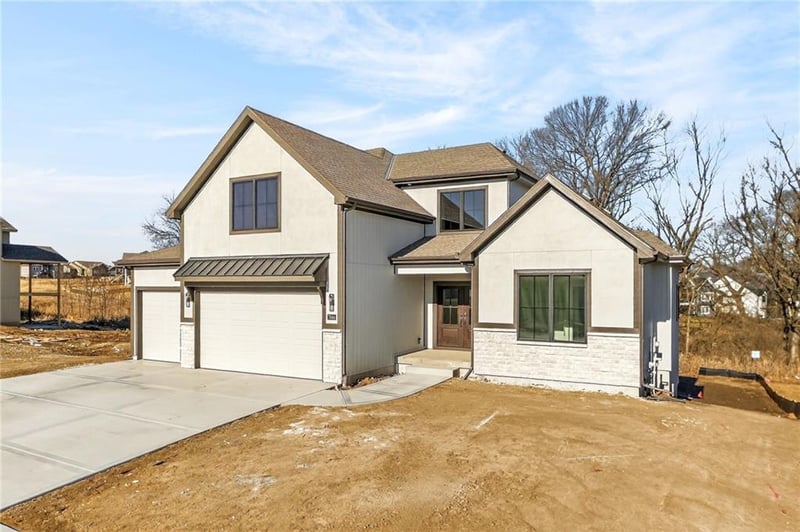 7644 Booth Ave, Kansas City, MO 64158