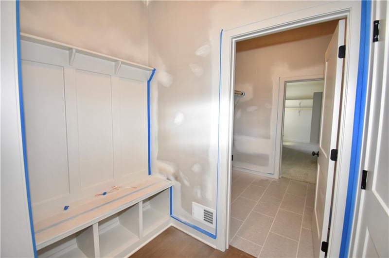 7629 Booth Ave, Kansas City, MO 64158