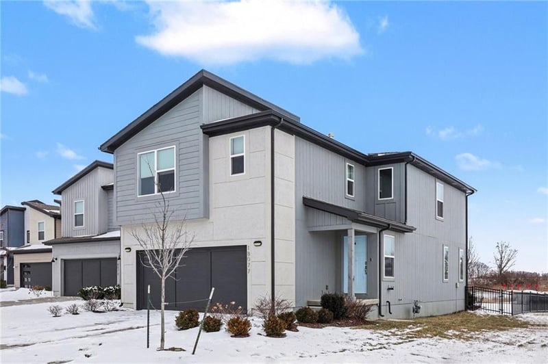 18077 Hauser St, Overland Park, KS 66013