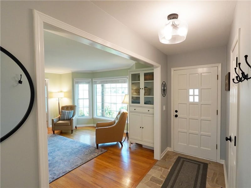 9716 Outlook Dr, Overland Park, KS 66207