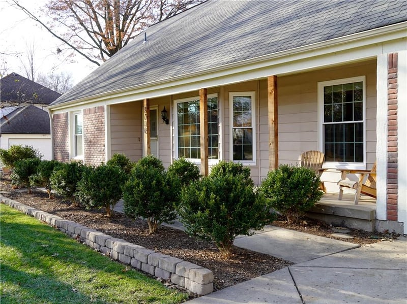 9716 Outlook Dr, Overland Park, KS 66207