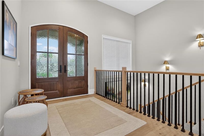 7535 Fawn Cir, Parkville, MO 64152