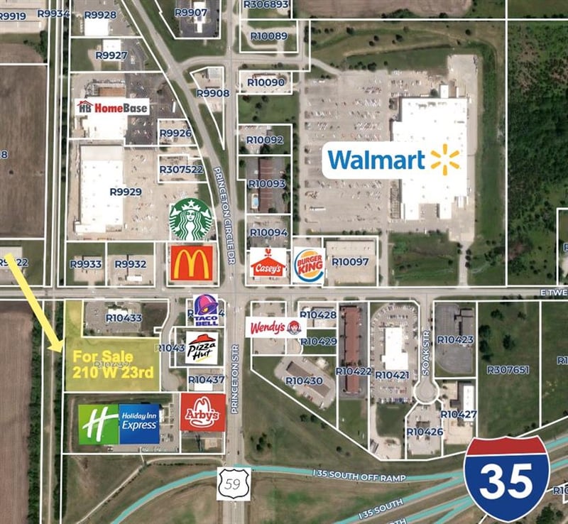 210 23rd St, Ottawa, KS 66067