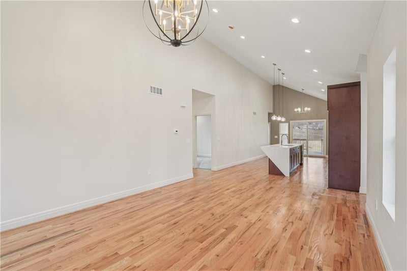 3012 63rd St, Kansas City, KS 66104