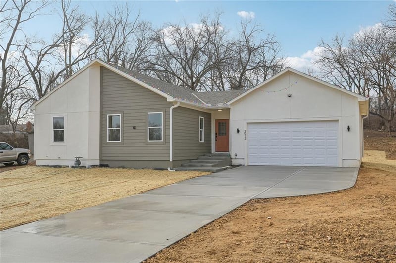 3012 63rd St, Kansas City, KS 66104