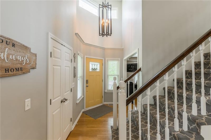 3764 Boulder Dr, Lee's Summit, MO 64082