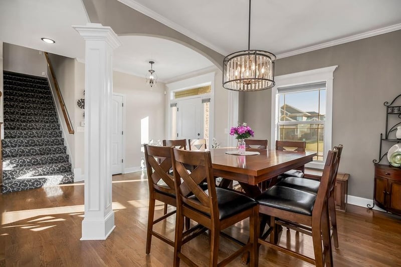 27810 133rd Ct, Lee's Summit, MO 64086