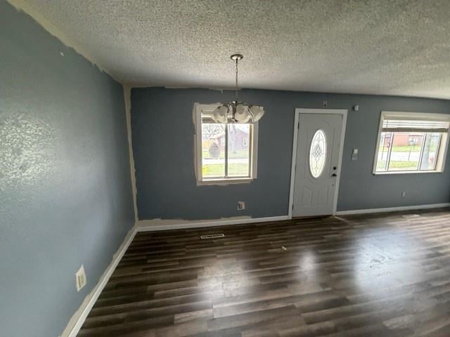 518 W 4th St, Eureka, KS 67045