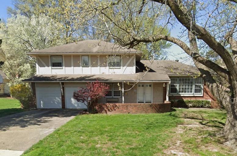107 104th St, Kansas City, MO 64114