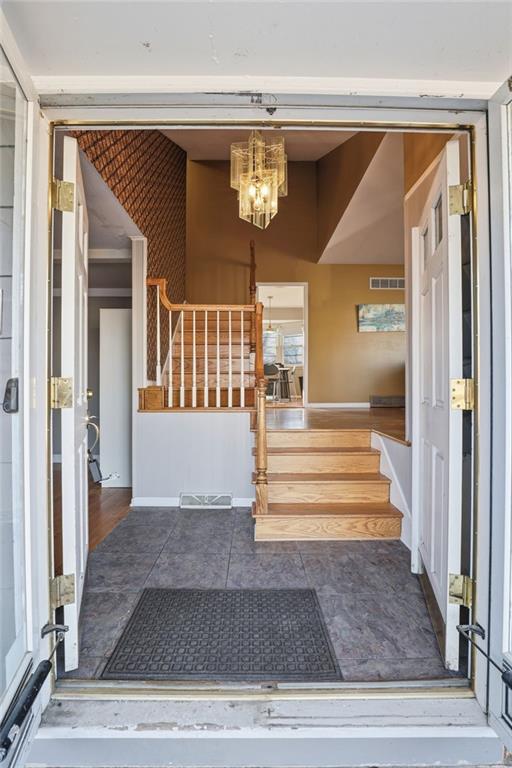 107 104th St, Kansas City, MO 64114