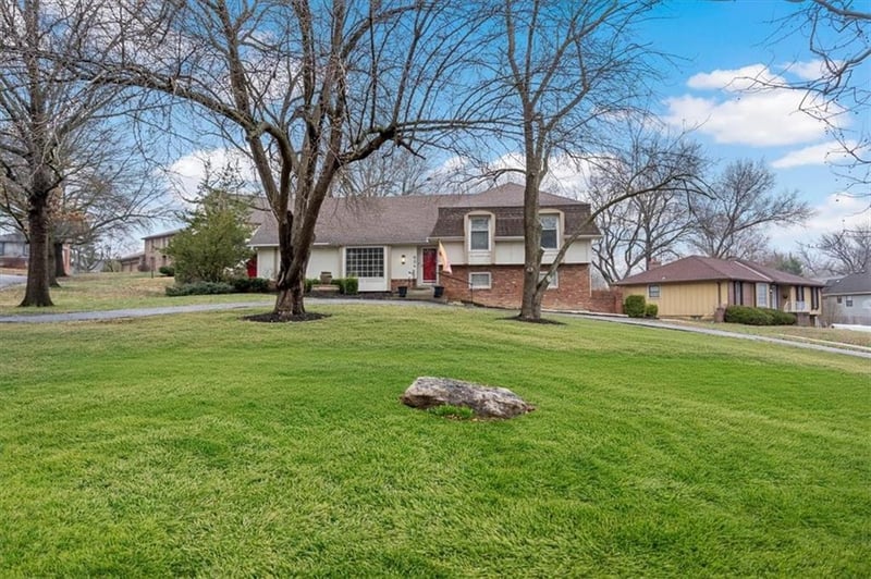 634 Santa Fe Trl, Kansas City, MO 64145