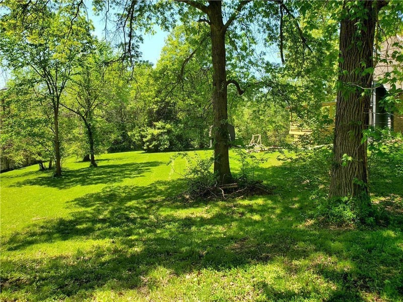 2416 85th St, Kansas City, KS 66109