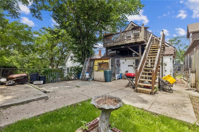 747 Reynolds Ave, Kansas City, KS 66101