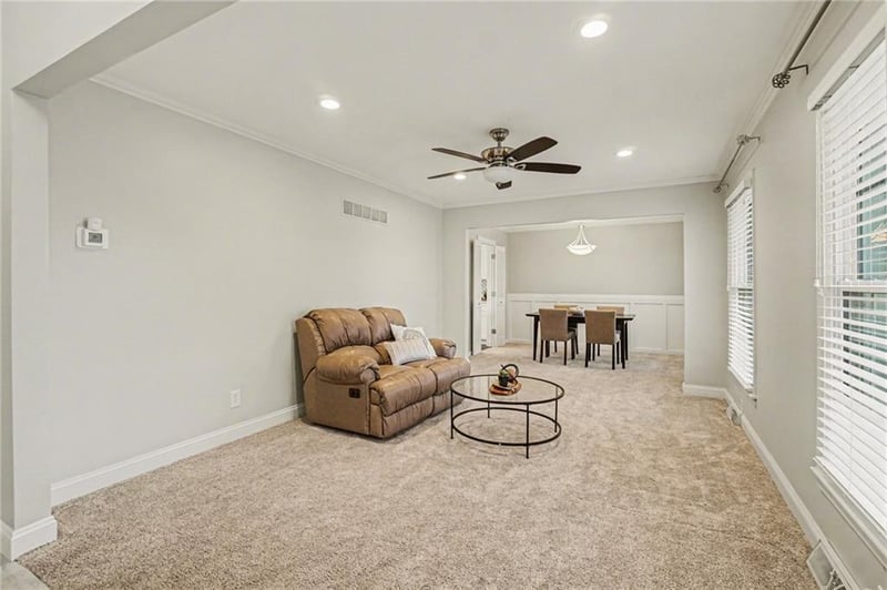 7201 99th St, Overland Park, KS 66212