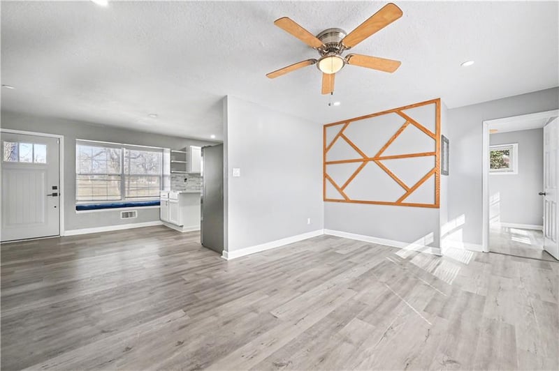 7615 109th Ter, Kansas City, MO 64134