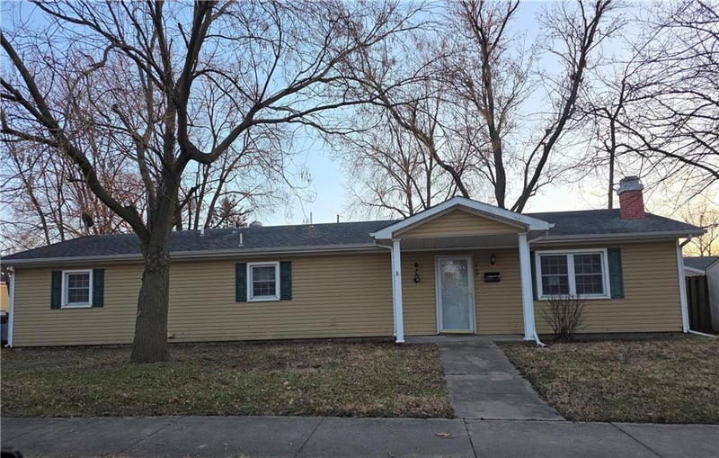 709 Lincoln St, Iola, KS 66749