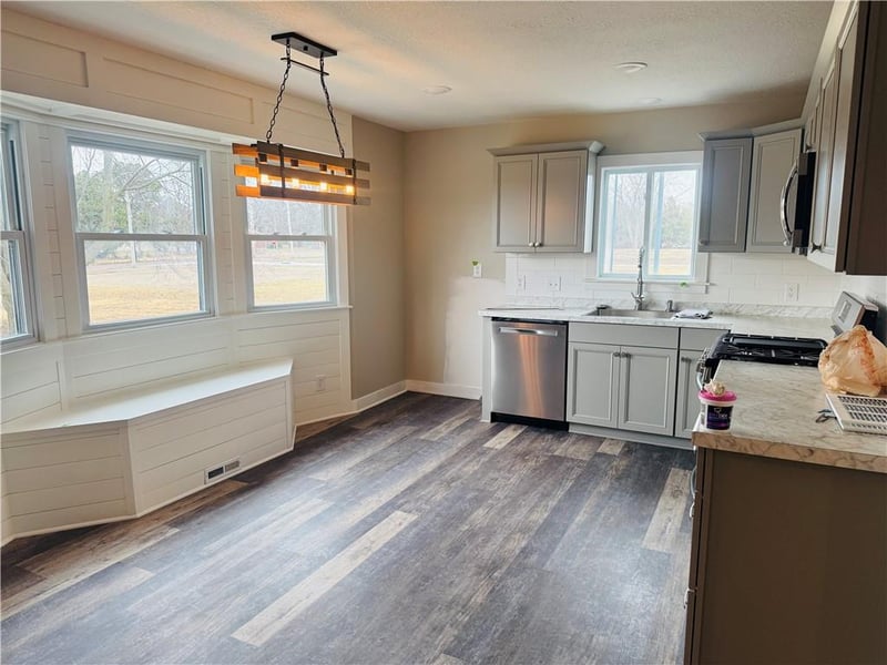 7516 Arnett Rd, Grain Valley, MO 64029