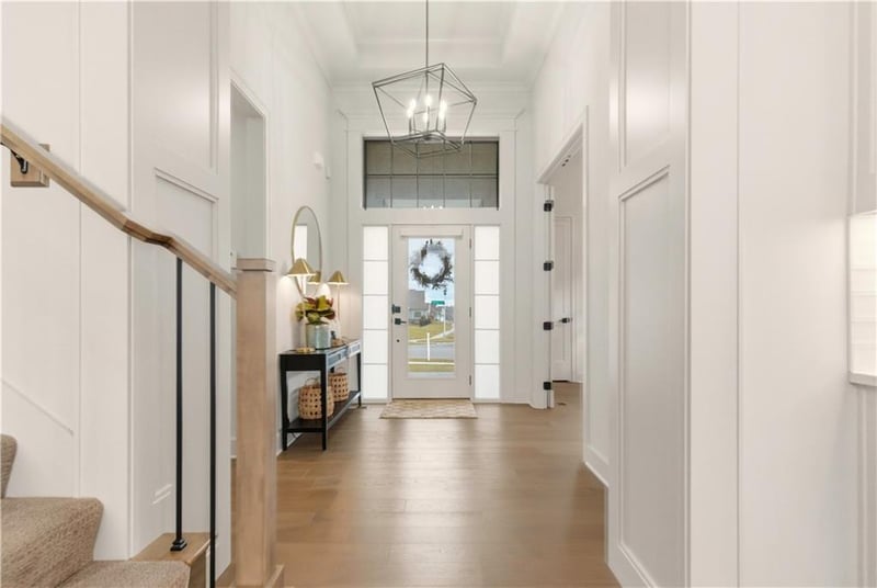 16804 Rosehill St, Overland Park, KS 66221