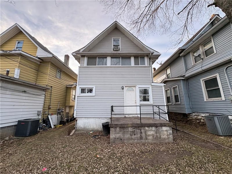 3543 Benton Ave, Kansas City, MO 64128