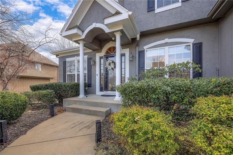 13205 124th St, Overland Park, KS 66213