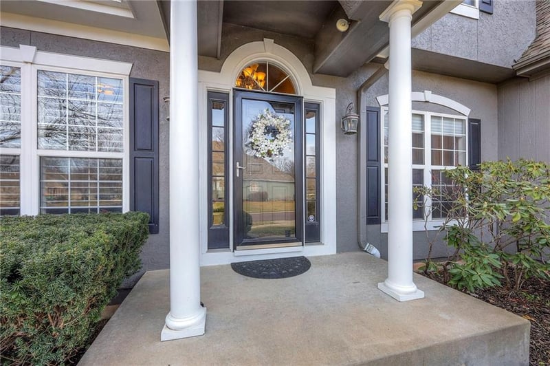 13205 124th St, Overland Park, KS 66213