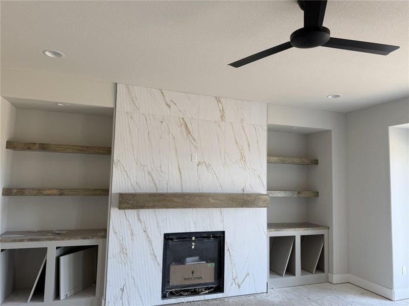 9002 Poplar Ave, Kansas City, MO 64156