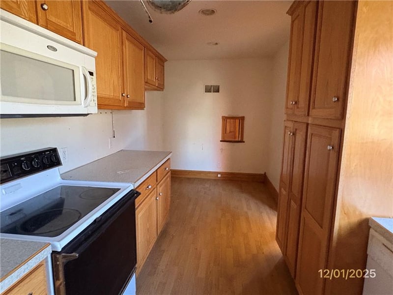 605 Vine St, Maryville, MO 64446