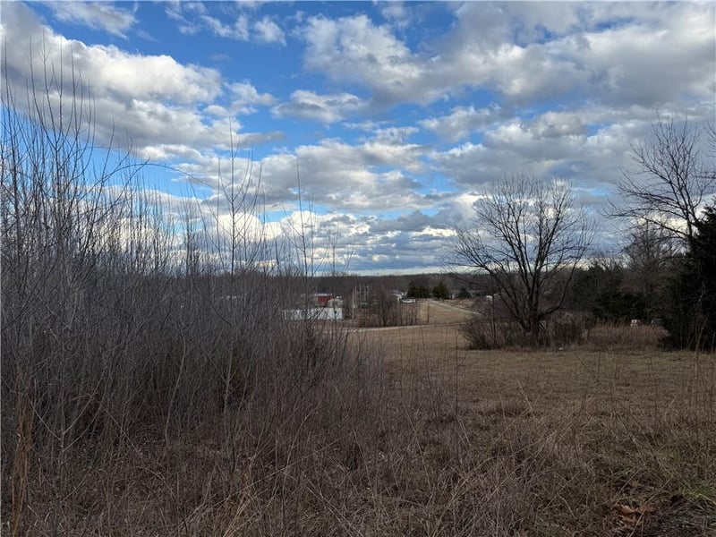 30 - 34 Pheasant Run Dr, Mound City, KS 66056