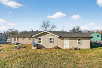 10601 Blue Ridge Blvd, Kansas City, MO 64134