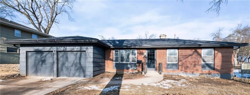 3528 NE 47th St, Kansas City, MO 64117