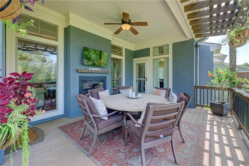 16524 Lucille St, Overland Park, KS 66221