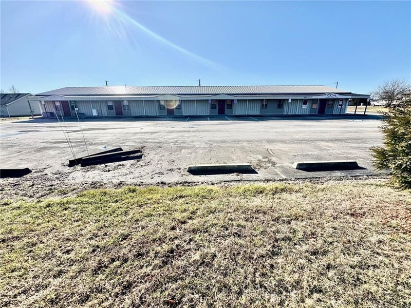 598 Dd Hw, Warrensburg, MO 64093