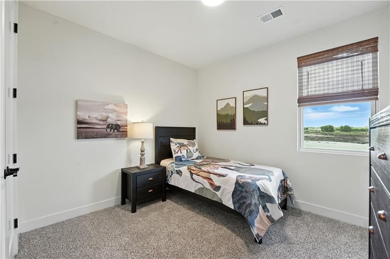 1479 162nd Ter, Basehor, KS 66007