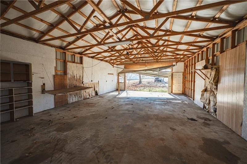 415 Elm St, Chetopa, KS 67336