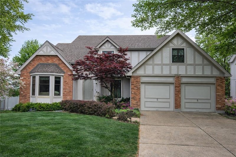 12221 Wedd St, Overland Park, KS 66213