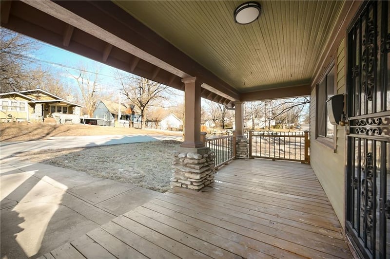 1333 81st St, Kansas City, MO 64131