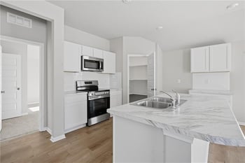 877 Buckeye St, Gardner, KS 66030