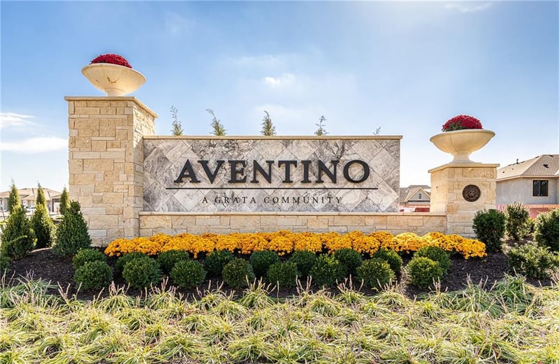 4510 136th Ter, Leawood, KS 66224