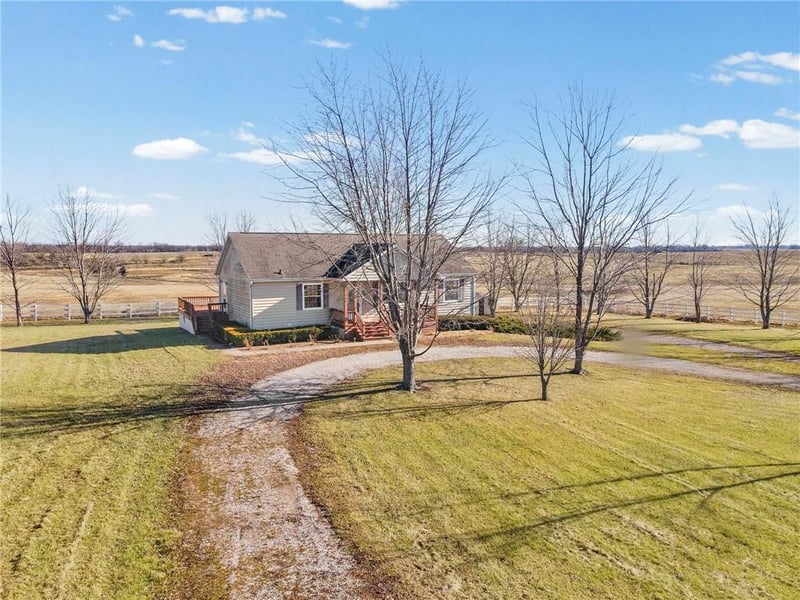 8800 SW Jersey Ln, Polo, MO 64671