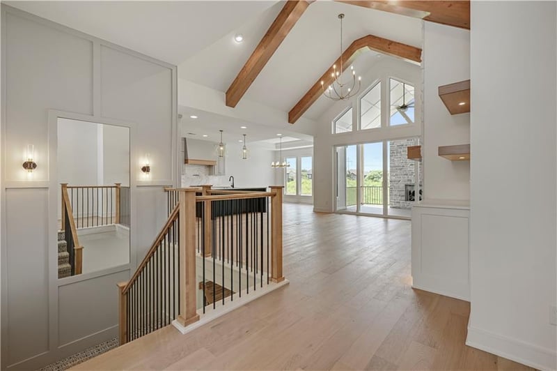 22141 94th Ter, Lenexa, KS 66220